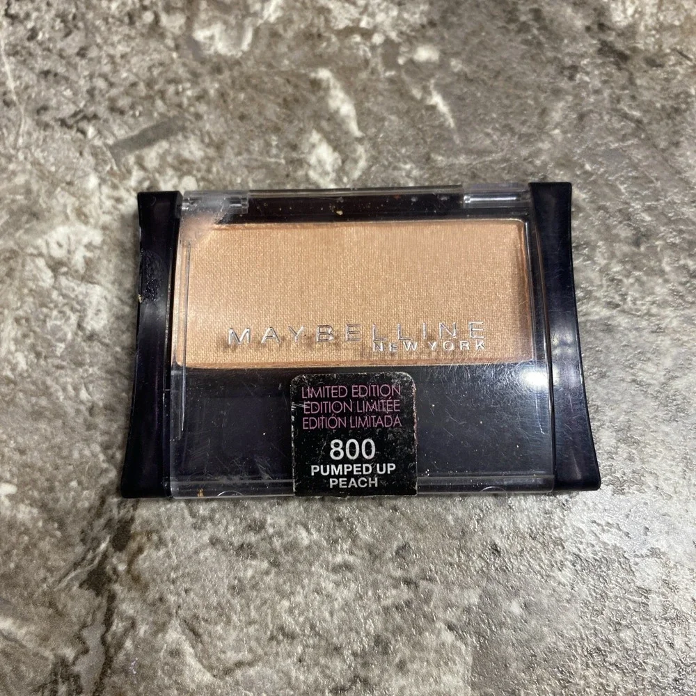 Maybelline Expert‎ Wear Pumped up Peach 800 Eye Shadow